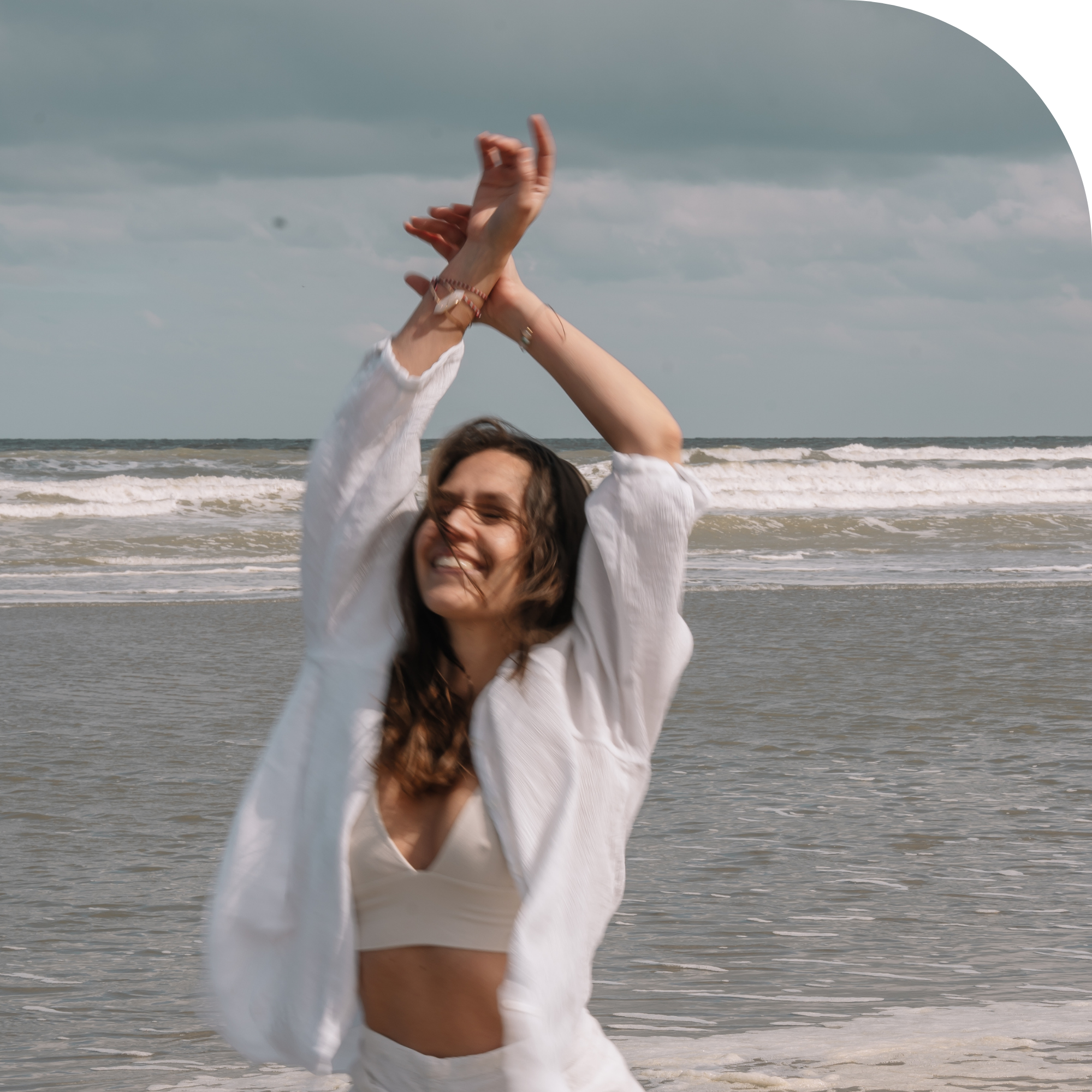 Maïté Maligo - yogadocente en somatic coach, Mindful Maïté
